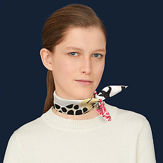The Three Graces Zoom scarf 45 | Hermès Finland
